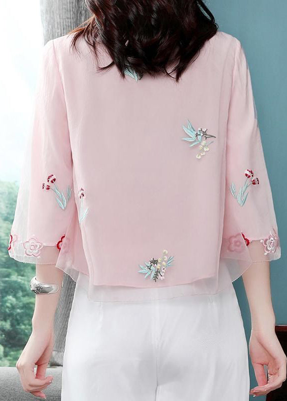 Beautifully Finished Top in a Timeless Design