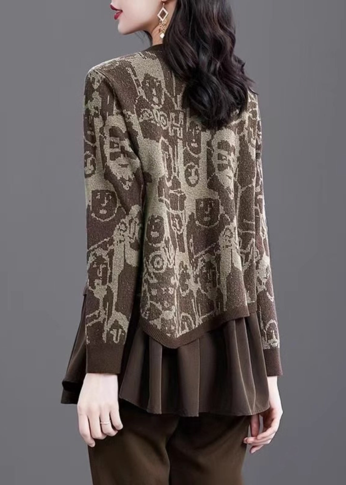 Polished Sweater with an Effortless Classic Look