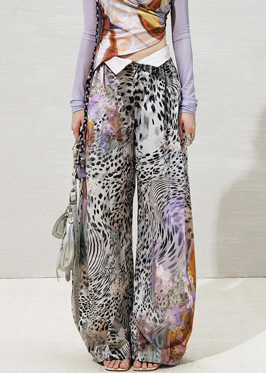 Well Tailored Pants with a Graceful Silhouette