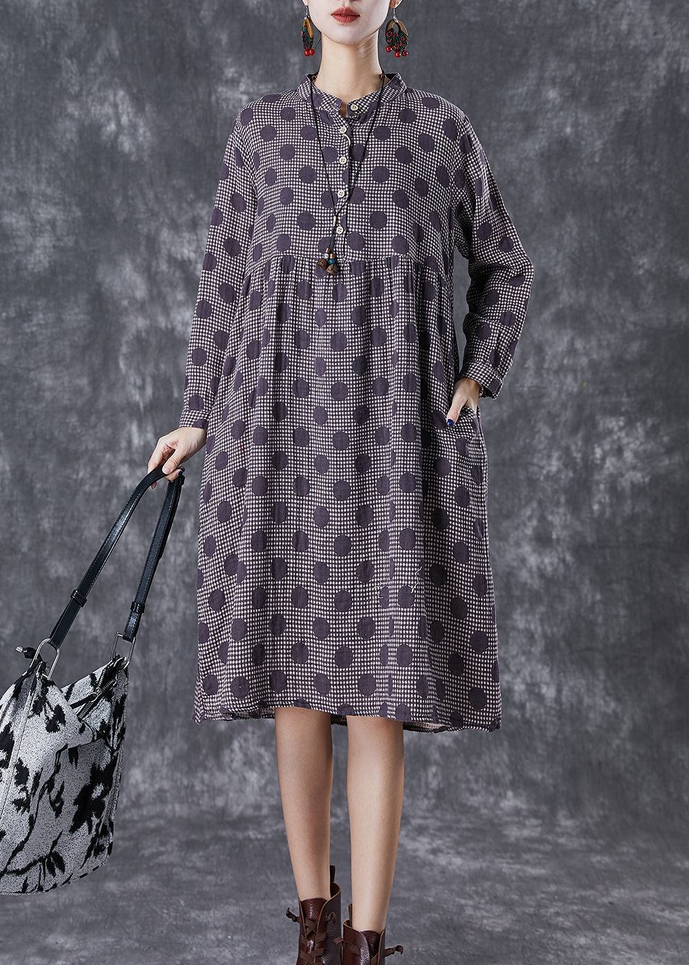 Well Tailored Dress with a Graceful Silhouette
