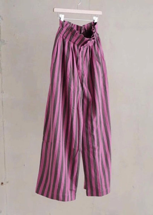 Classic Vintage Pants with a Flattering Fit