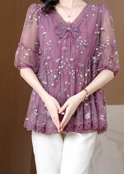 Well Tailored Top with a Graceful Silhouette