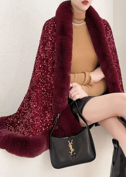 Well Tailored Coat with a Graceful Silhouette