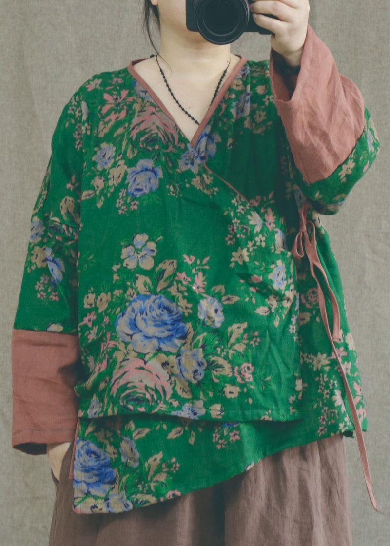 A Vintage Style Top with Delicate Timeless Details