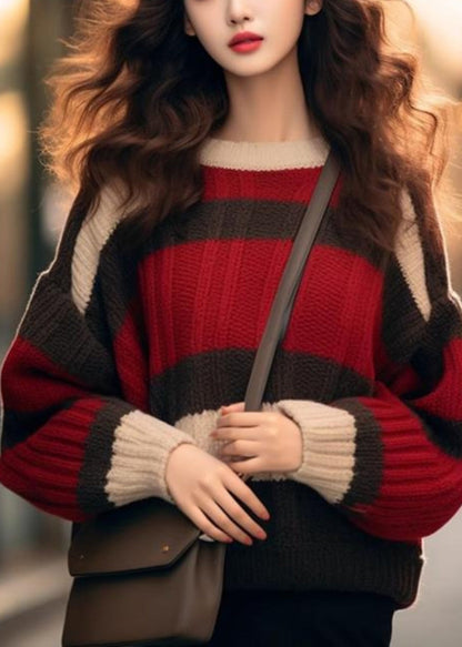 Classic Vintage Sweater with a Flattering Fit