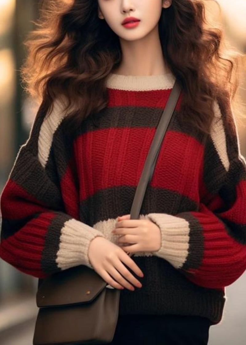 Classic Vintage Sweater with a Flattering Fit
