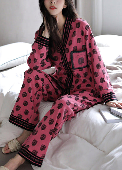 Well Tailored Garment with a Graceful Silhouette