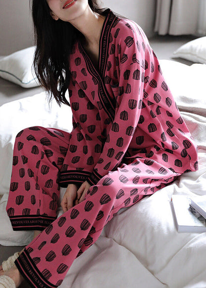 Well Tailored Garment with a Graceful Silhouette