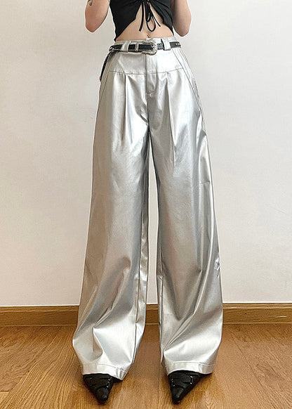 Well Tailored Pants with a Graceful Silhouette
