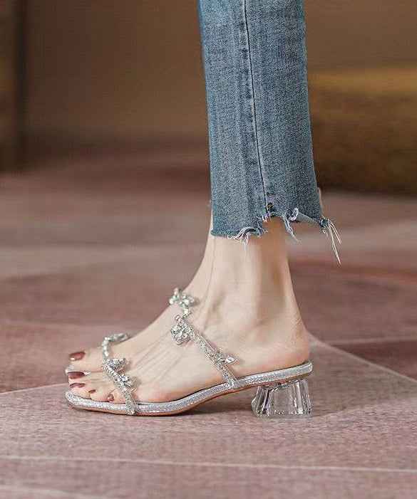 Graceful Orthopedic Sandals for Modern Look