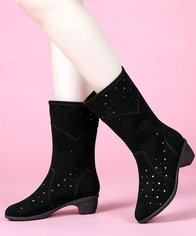 Graceful Orthopedic Boots for Modern Look