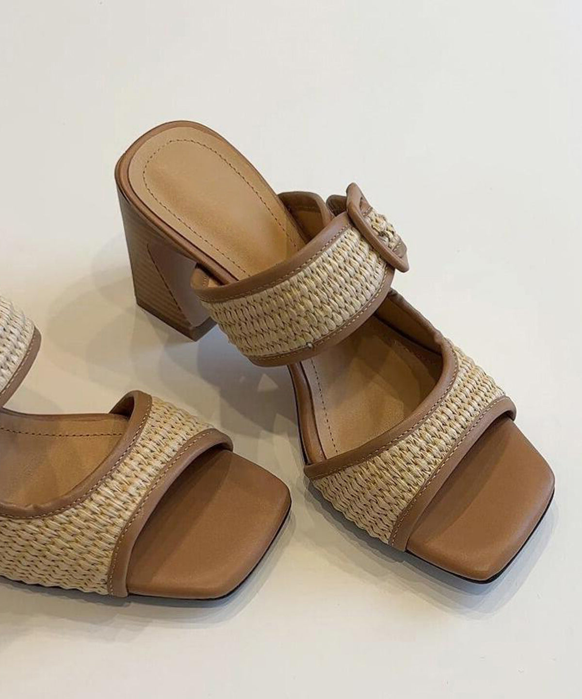 Chic Orthopedic Sandals with Unique Design