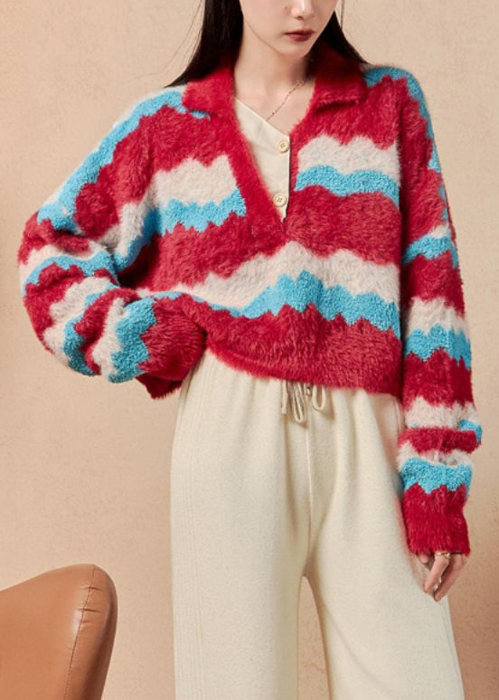 Well Tailored Sweater with a Graceful Silhouette