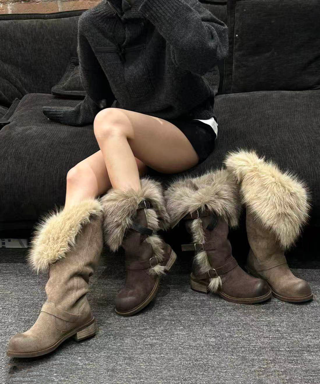 Graceful Orthopedic Boots for Modern Look