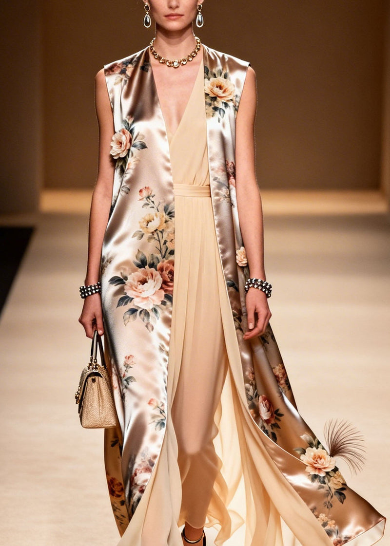Beautifully Finished Garment in a Timeless Design