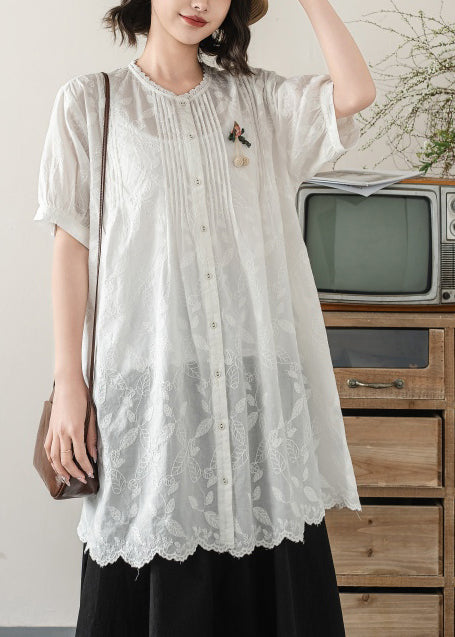 Gracefully Styled Blouse for Any Occasion