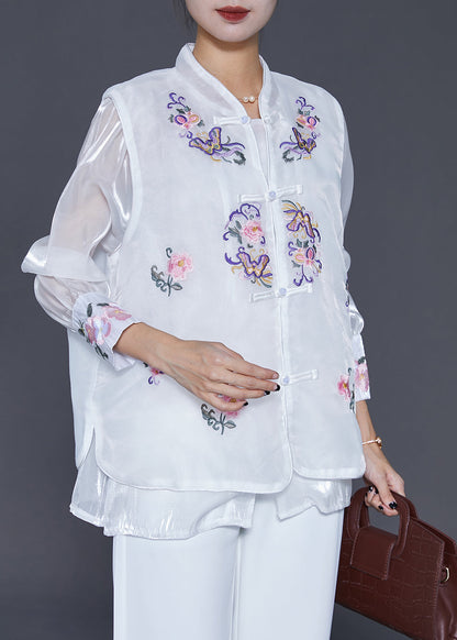 Beautifully Finished Garment in a Timeless Design
