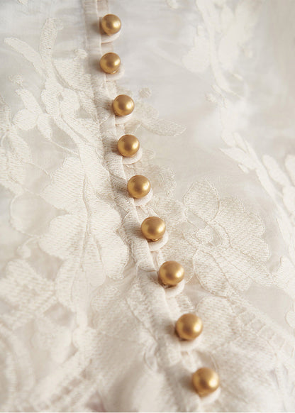 Classic Vintage Top with a Flattering Fit