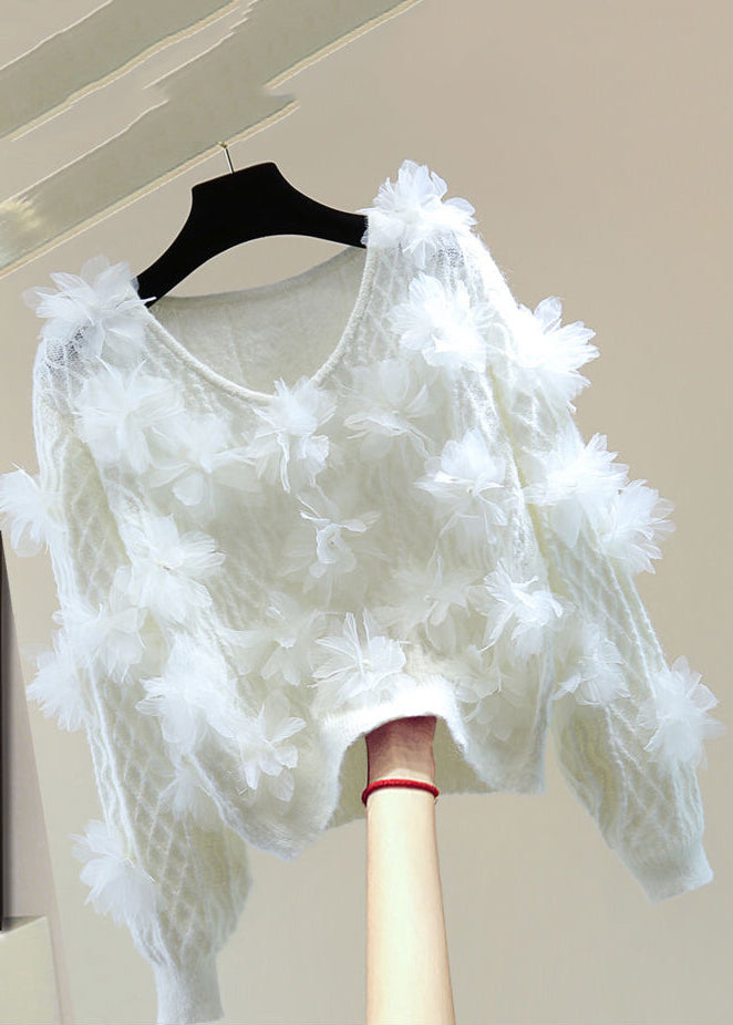 Elegantly Styled Sweater for Everyday Wear