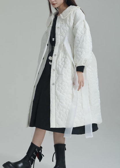 Effortlessly Elegant Coat with a Timeless Design