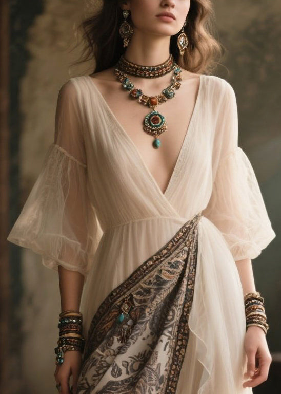 Beautifully Finished Dress in a Timeless Design
