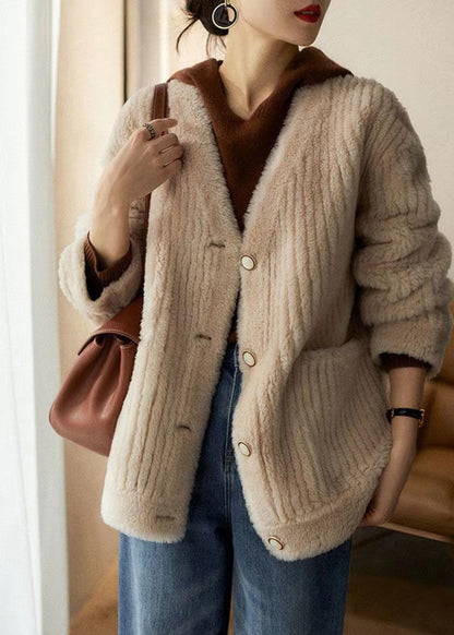 Classic Vintage Coat with a Flattering Fit