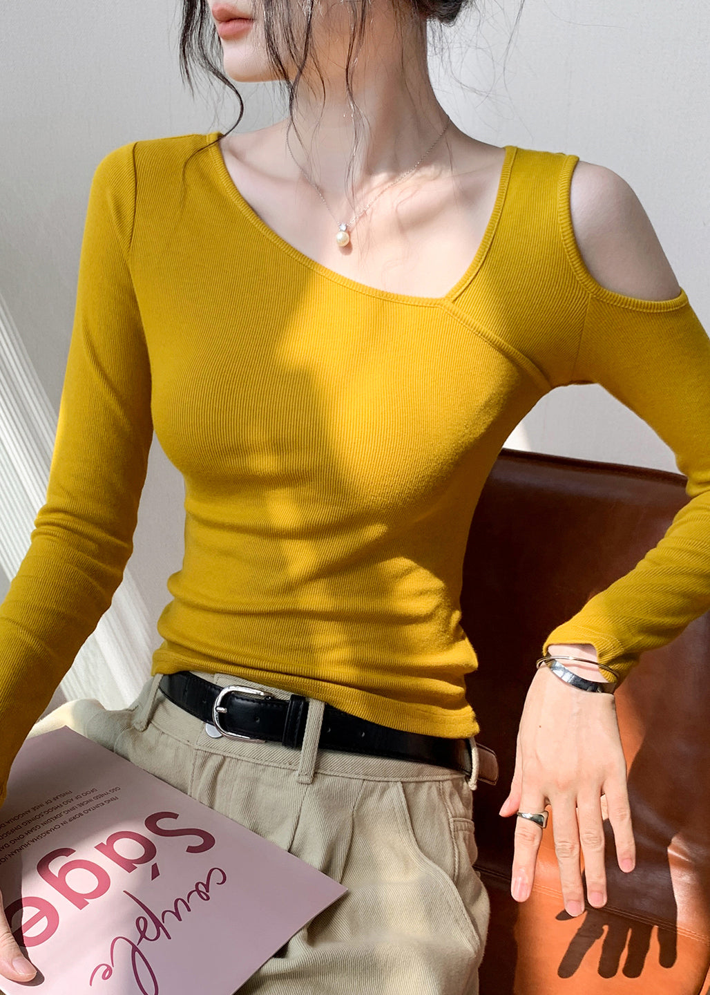 Well Tailored Shirt with a Graceful Silhouette
