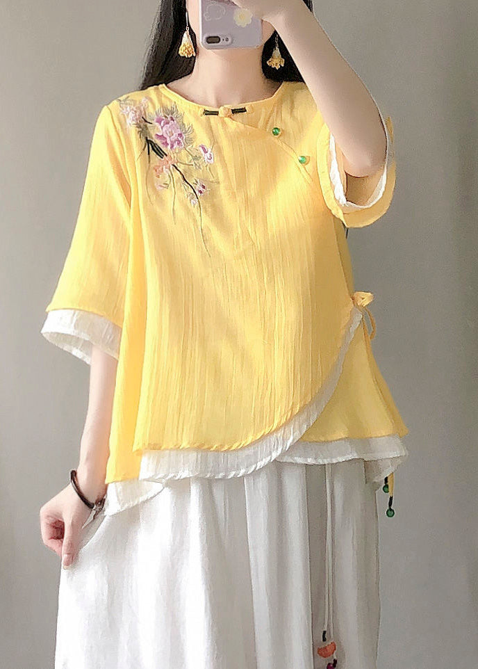 Well Tailored Shirt with a Graceful Silhouette
