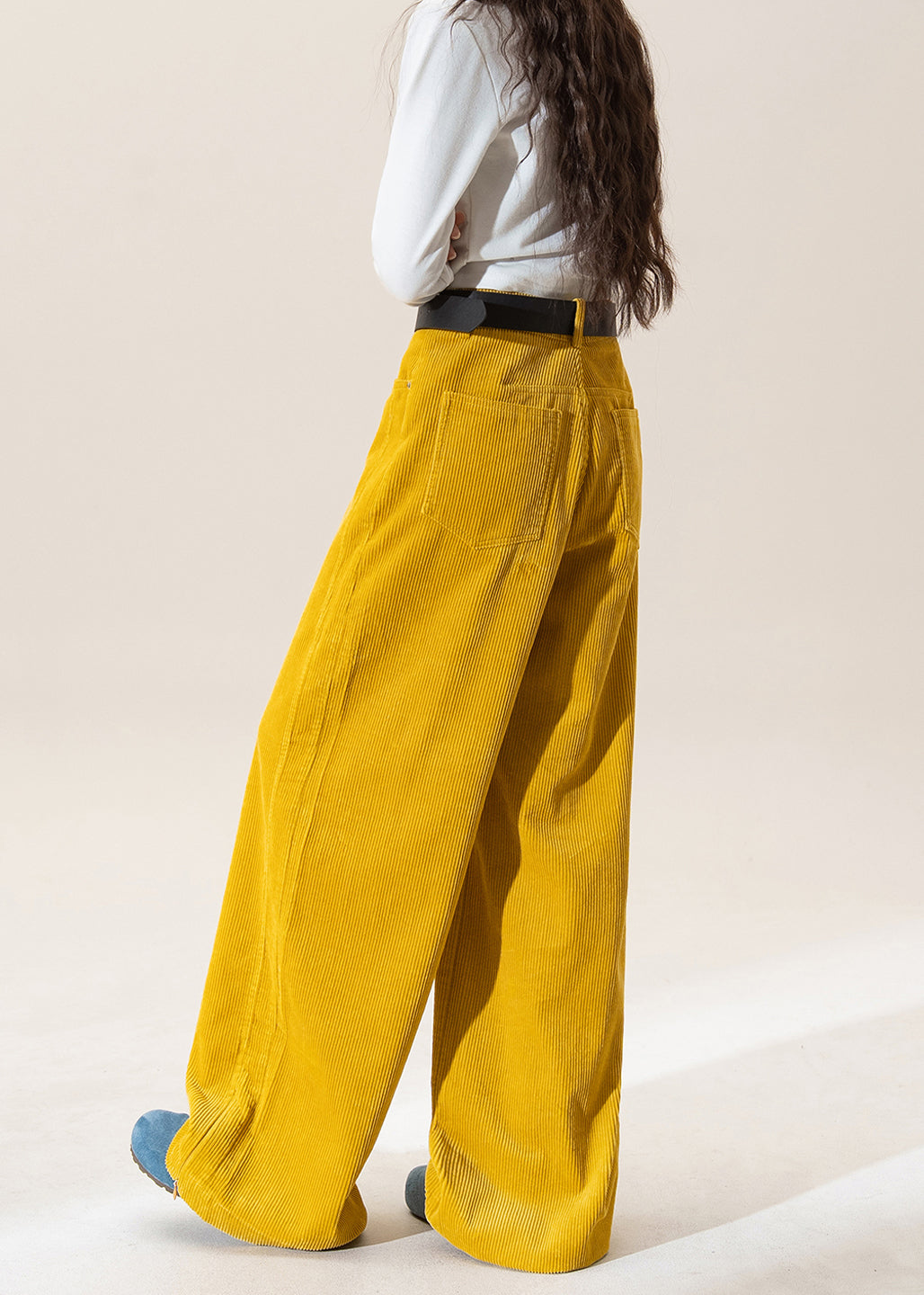 Sophisticated Pants with a Clean Classic Look