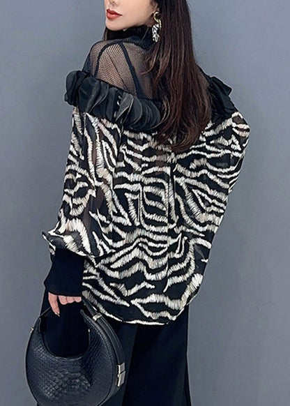 A Vintage Style Top with Delicate Timeless Details