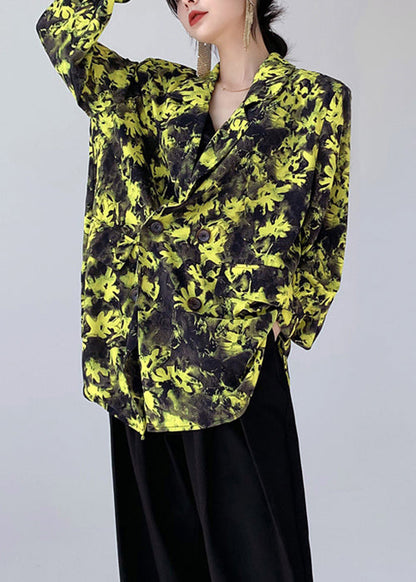 Well Tailored Shirt with a Graceful Silhouette