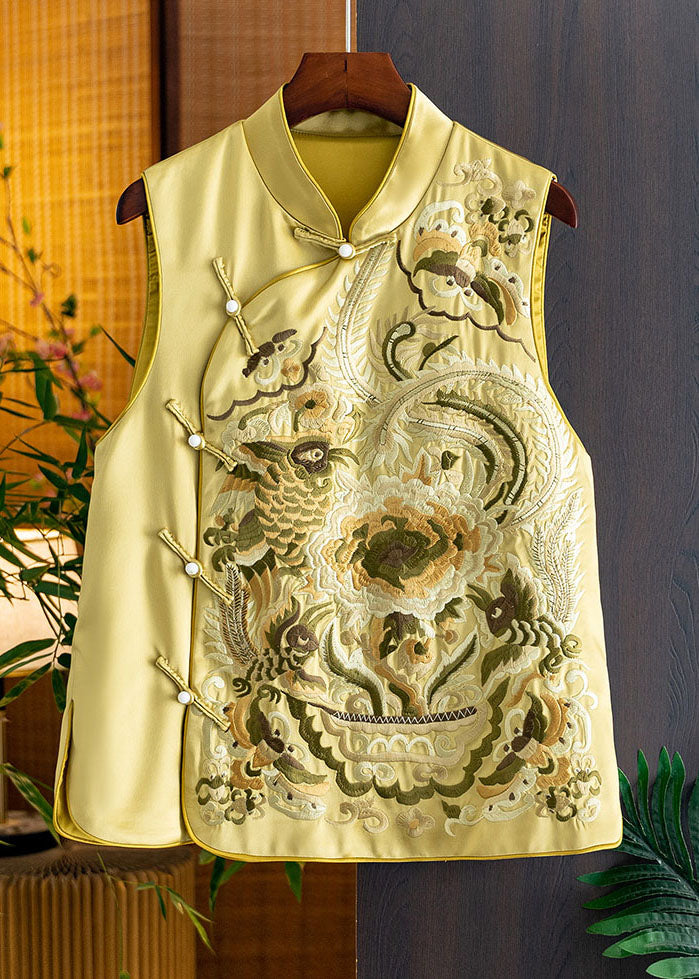 Beautifully Finished Coat in a Timeless Design