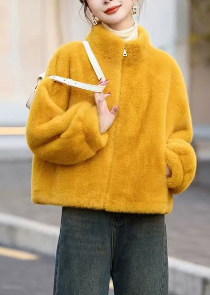 Gracefully Styled Coat for Any Occasion