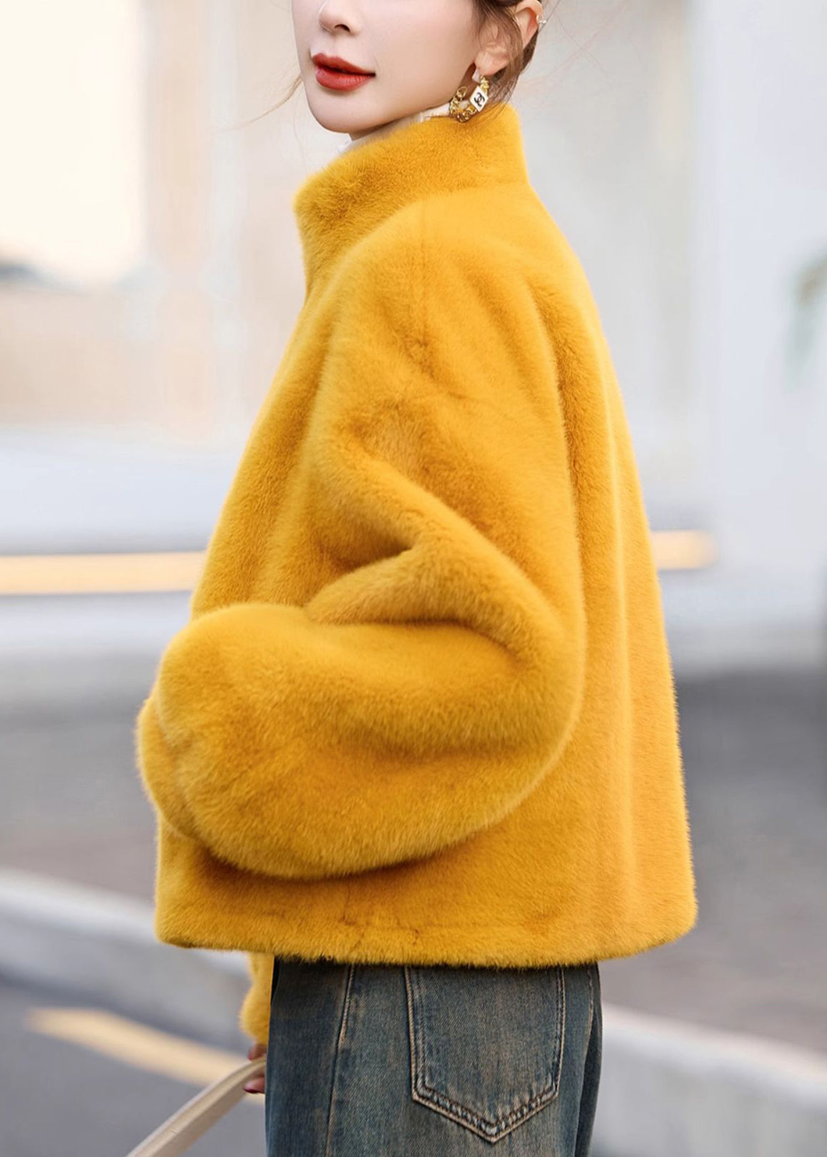 Gracefully Styled Coat for Any Occasion