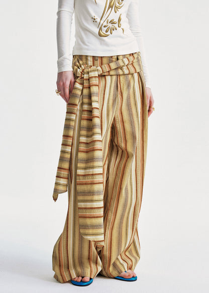 Sophisticated Pants with a Clean Classic Look