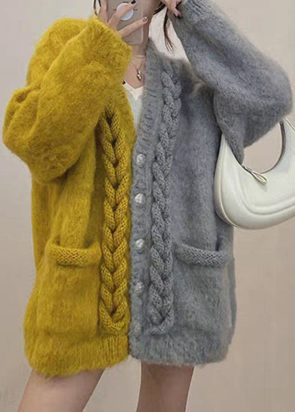 Classic Vintage Cardigan with a Flattering Fit