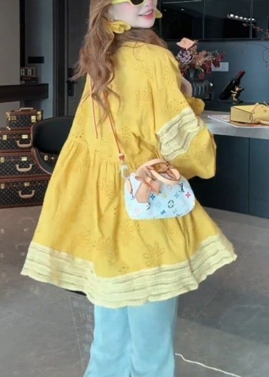 Beautifully Finished Blouse in a Timeless Design
