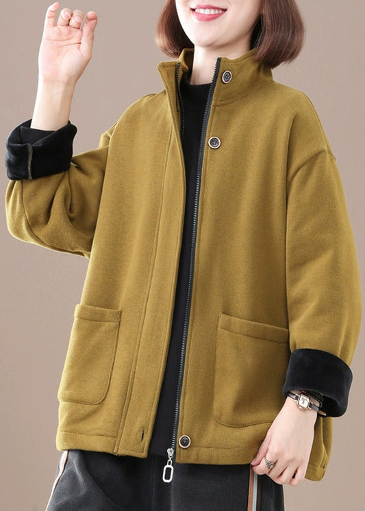 Beautifully Finished Coat in a Timeless Design