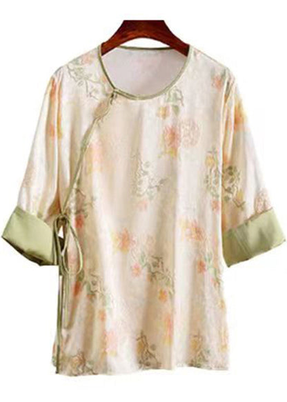 Sophisticated Top with a Clean Classic Look