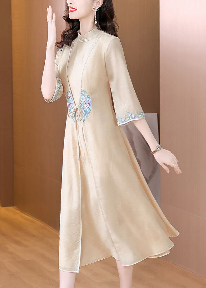 A Vintage Style Dress with Delicate Timeless Details