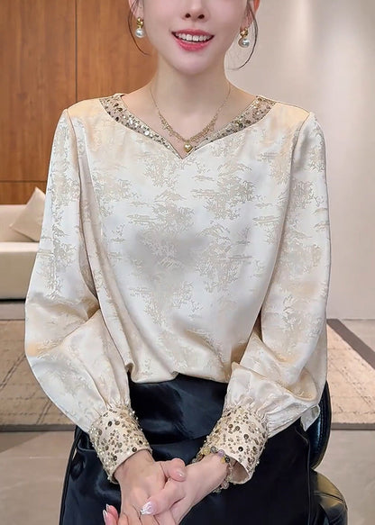 Polished Top with an Effortless Classic Look
