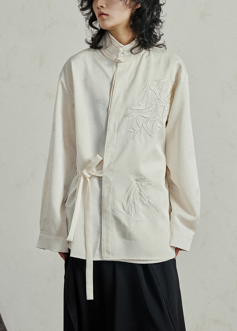 Well Tailored Shirt with a Graceful Silhouette