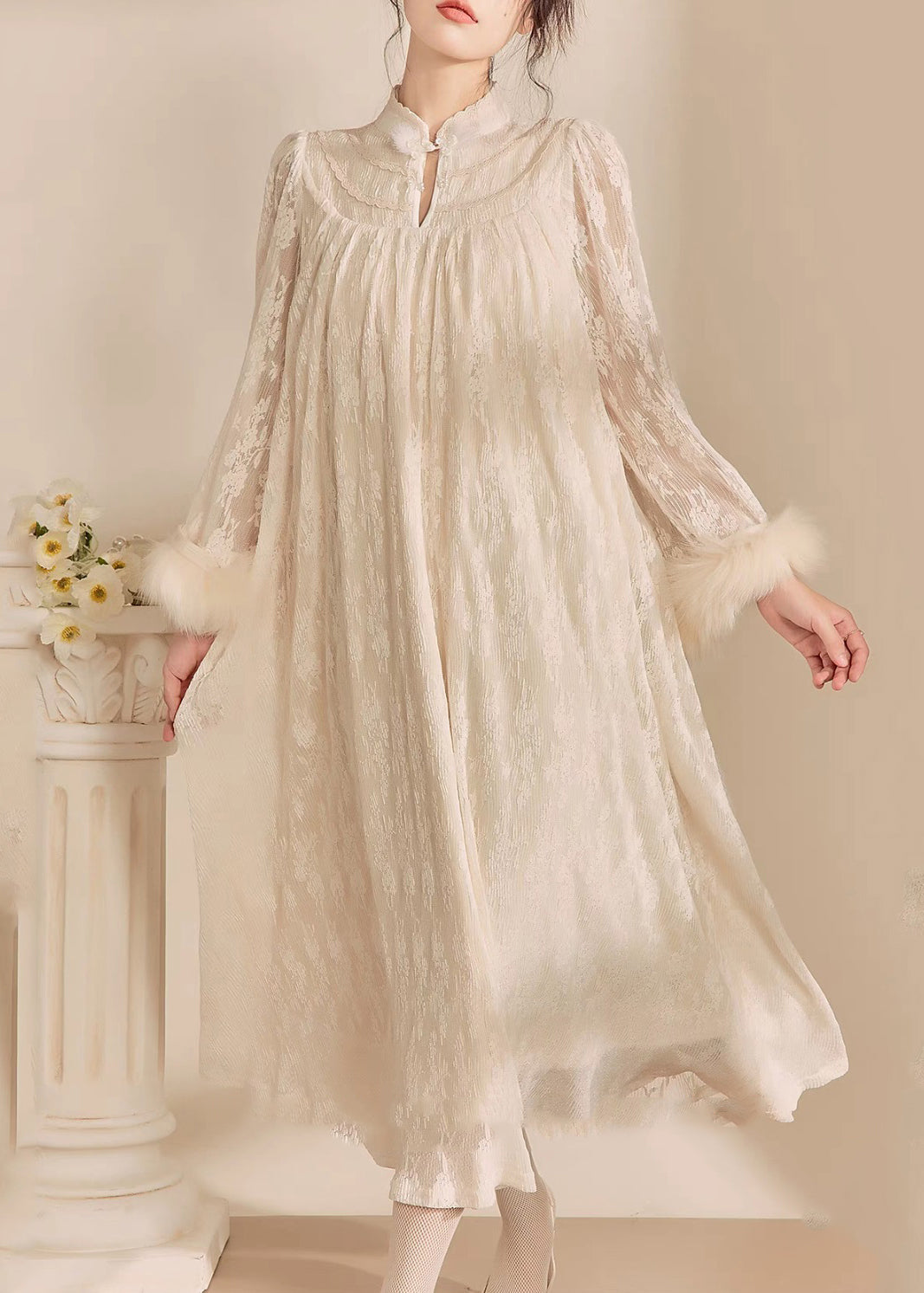 Beautifully Finished Dress in a Timeless Design