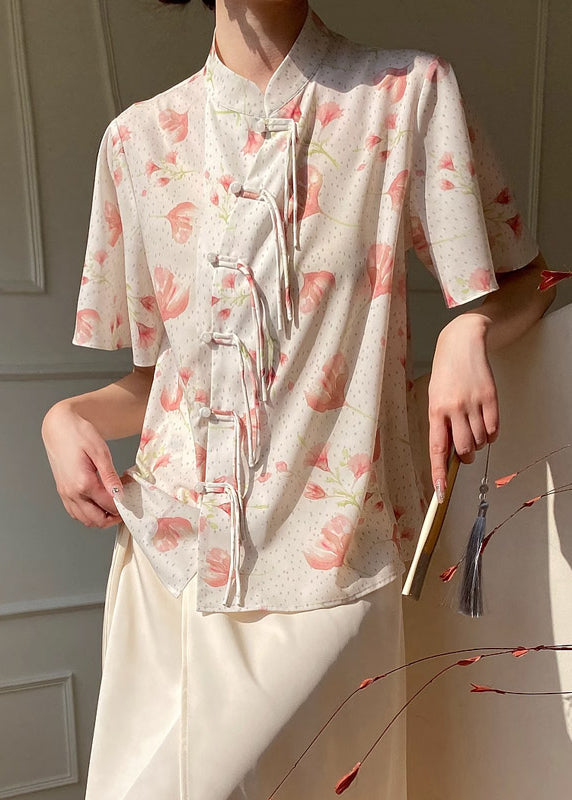 Well Tailored Shirt with a Graceful Silhouette