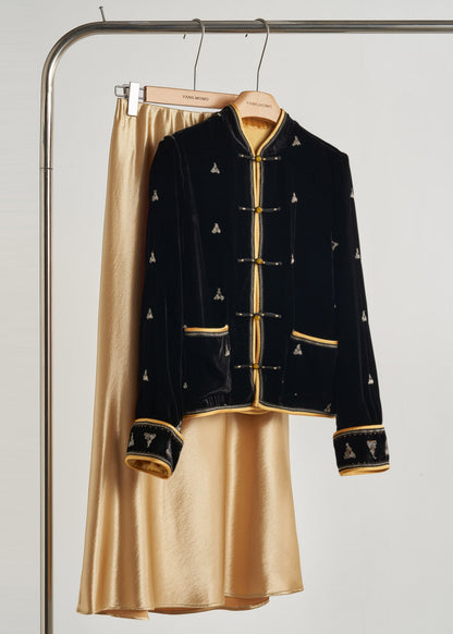 Polished Coat with an Effortless Classic Look