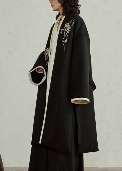 Beautifully Crafted Coat in a Classic Style