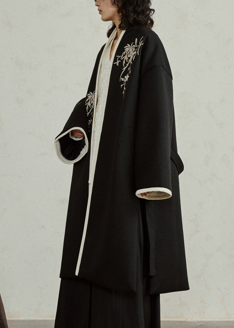 Beautifully Crafted Coat in a Classic Style