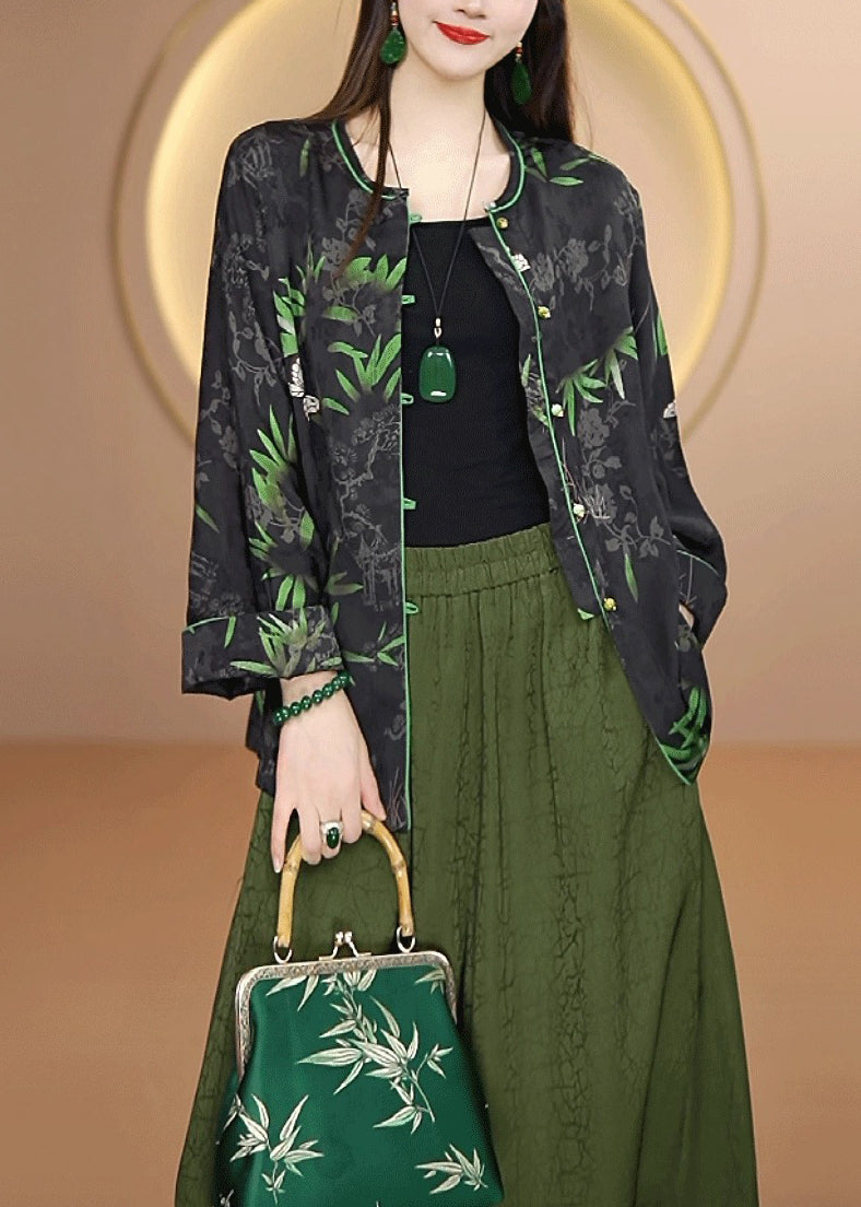 Effortlessly Elegant Cardigan with a Timeless Design