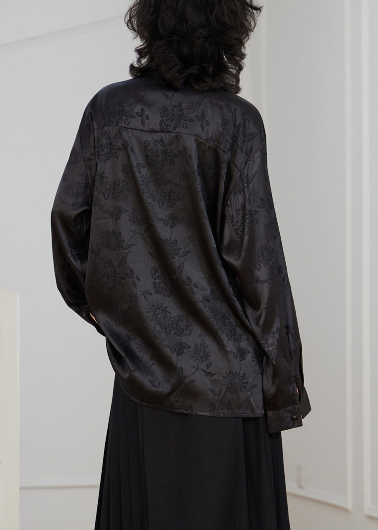 Classic Vintage & Enduringly Stylish Blouse