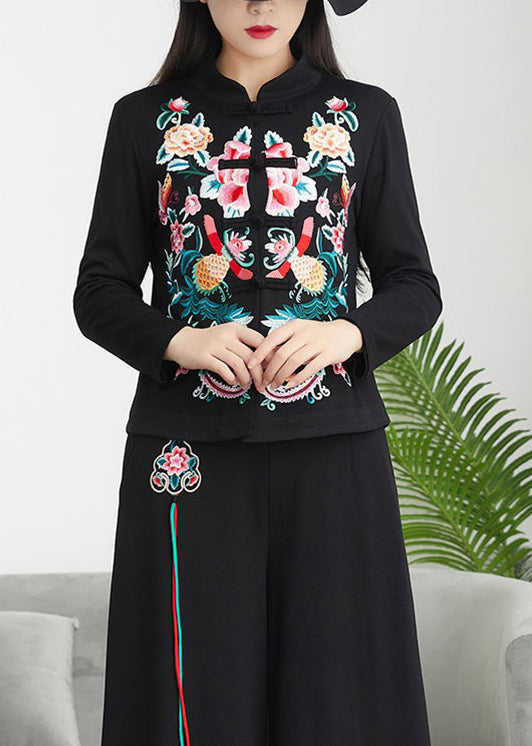 Sophisticated Top with a Clean Classic Look